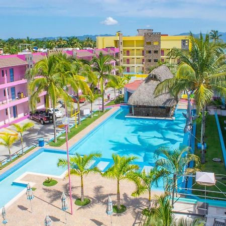 Miami Inn Nuevo Vallarta Ngoại thất bức ảnh