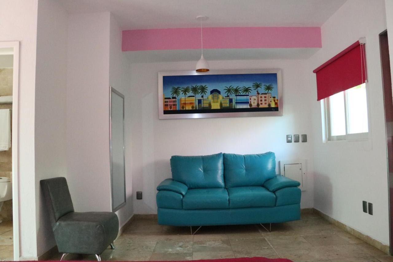 Miami Inn Nuevo Vallarta Ngoại thất bức ảnh