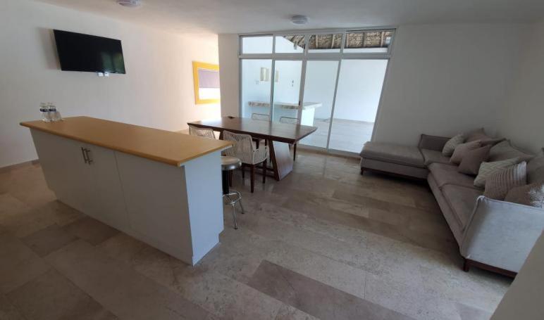 Miami Inn Nuevo Vallarta Ngoại thất bức ảnh