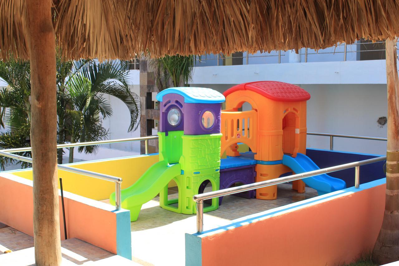 Miami Inn Nuevo Vallarta Ngoại thất bức ảnh