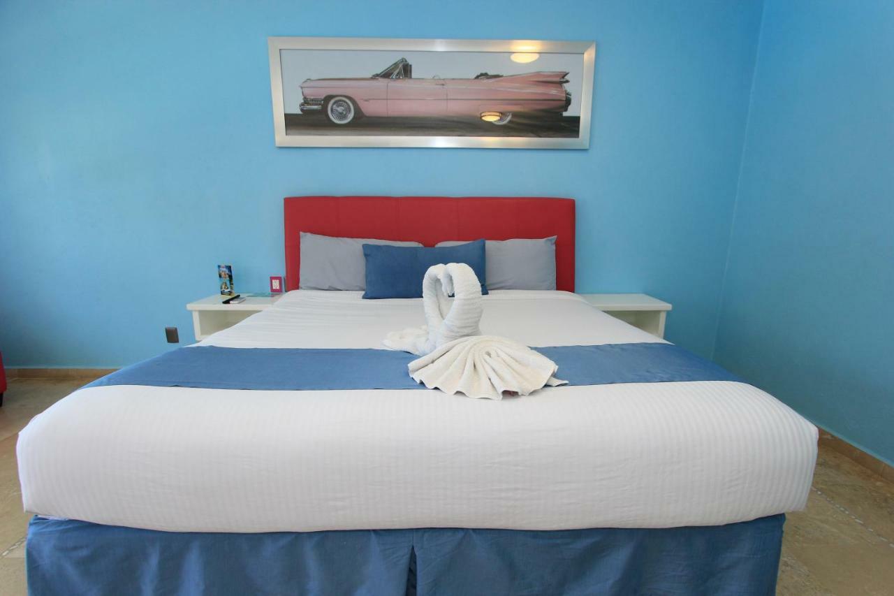 Miami Inn Nuevo Vallarta Ngoại thất bức ảnh